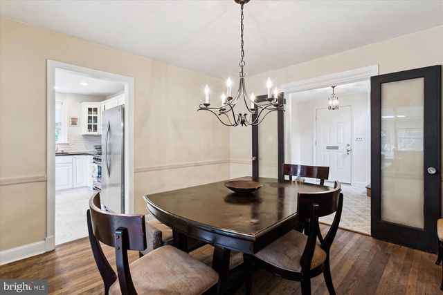 2106 ROSS RD, Silver Spring, MD 20910