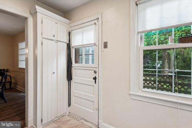 2106 ROSS RD, Silver Spring, MD 20910