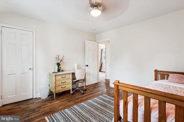 2106 ROSS RD, Silver Spring, MD 20910