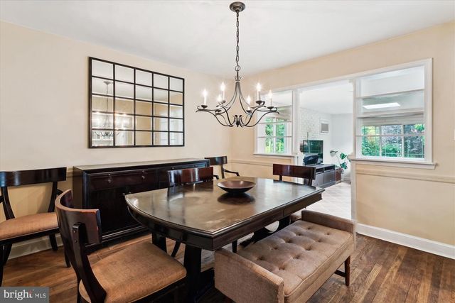 2106 ROSS RD, Silver Spring, MD 20910