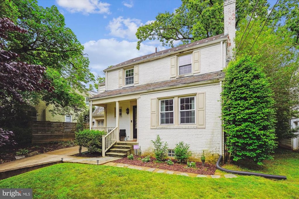 2106 ROSS RD, Silver Spring, MD 20910