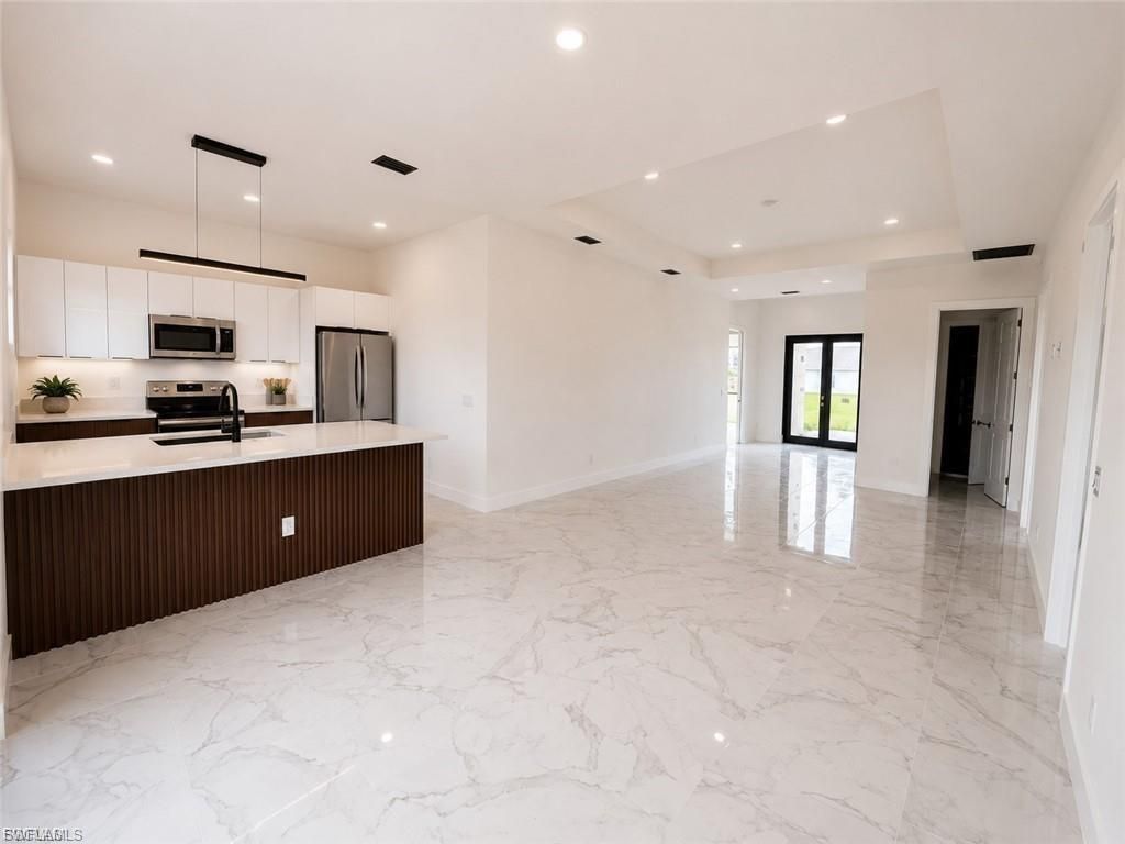 448 Rajah ST, LEHIGH ACRES, FL 33974 — photo 2