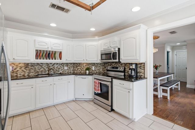 79 Fairview Dr., Petal, MS 39465