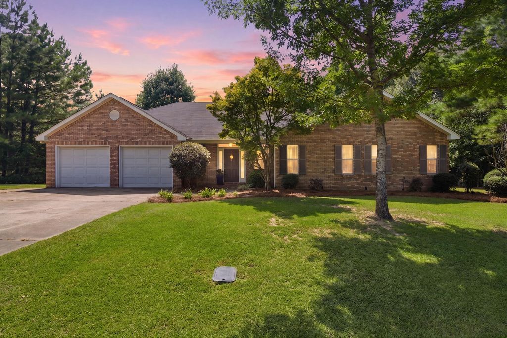 79 Fairview Dr., Petal, MS 39465
