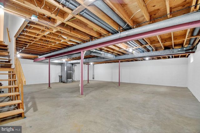 11902 BERNARD DR, Silver Spring, MD 20902