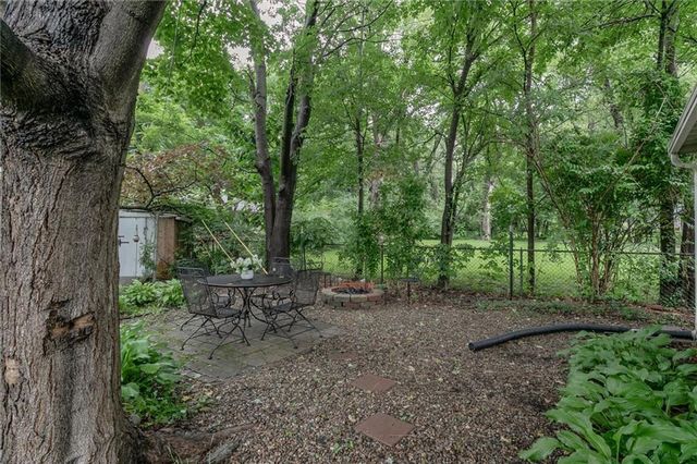 8930 Hardy Street, Overland Park, KS 66212