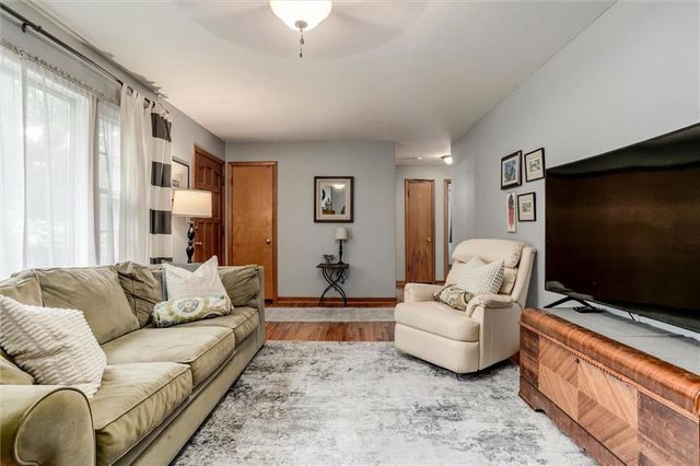 8930 Hardy Street, Overland Park, KS 66212
