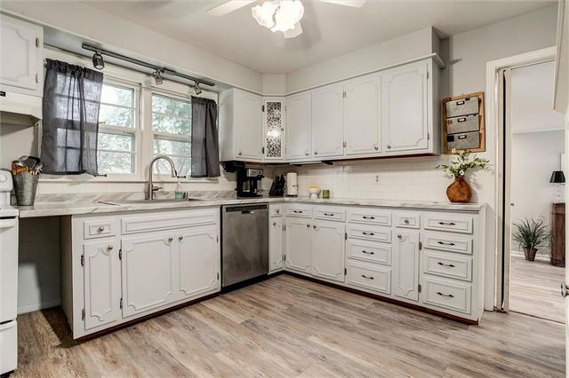 8930 Hardy Street, Overland Park, KS 66212