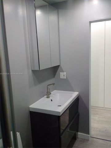 1525 Meridian Avenue 104, Miami Beach, FL 33139