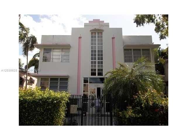 1525 Meridian Avenue 104, Miami Beach, FL 33139