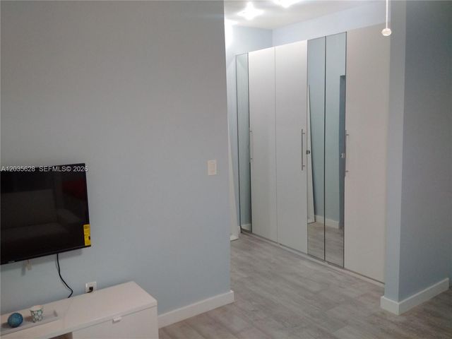 1525 Meridian Avenue 104, Miami Beach, FL 33139