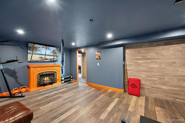 49931 Shelby Creek Drive, Utica, MI 48317