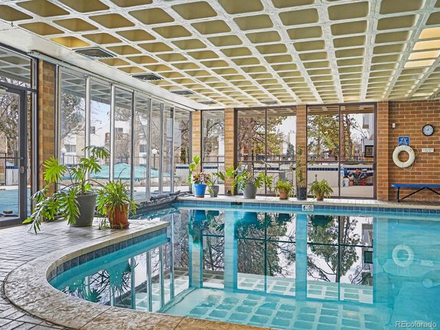 2880 S Locust Street 205S, Denver, CO 80222