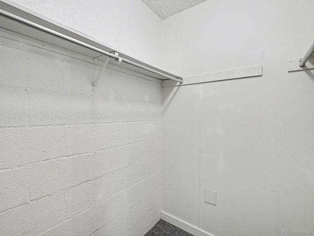 2880 S Locust Street 205S, Denver, CO 80222