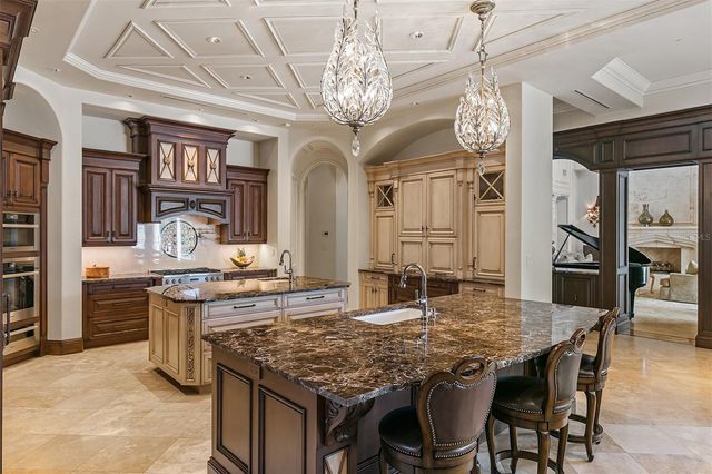 6142 GROSVENOR SHORE DRIVE, Windermere, FL 34786