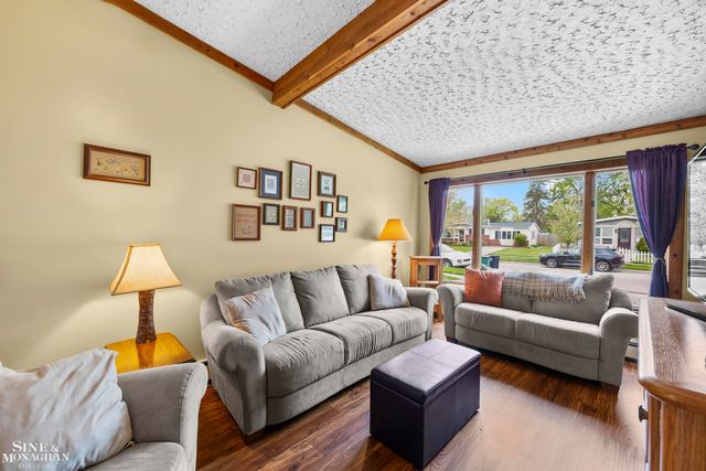 3914 Edgeland Avenue, Royal Oak, MI 48073