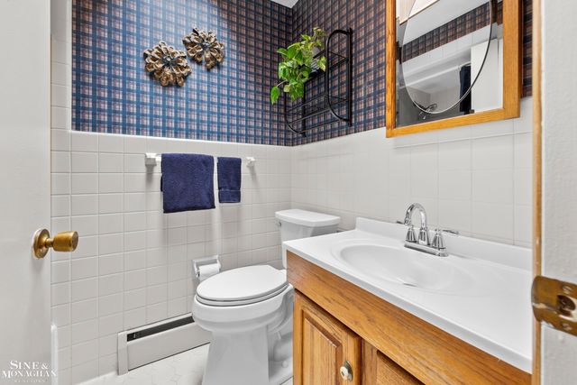 3914 Edgeland Avenue, Royal Oak, MI 48073