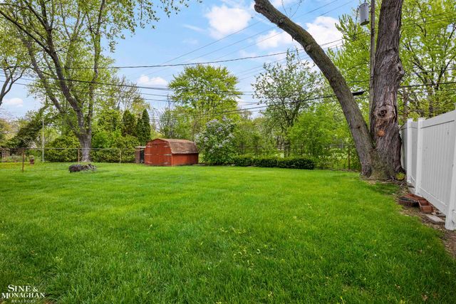 3914 Edgeland Avenue, Royal Oak, MI 48073