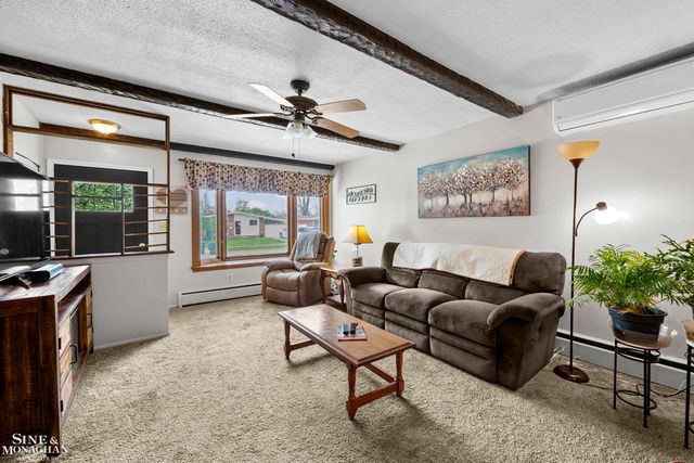 3914 Edgeland Avenue, Royal Oak, MI 48073