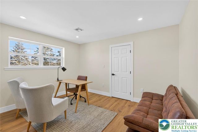 200 Brittany Drive, Penn Forest Twp, PA 18210