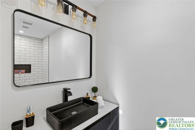 200 Brittany Drive, Penn Forest Twp, PA 18210