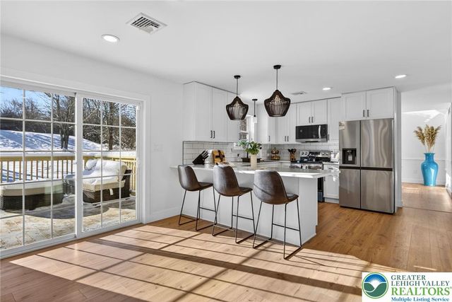 200 Brittany Drive, Penn Forest Twp, PA 18210