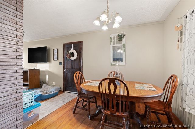 2416 Stover Drive, New Albany, IN 47150
