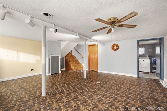 2416 Stover Drive, New Albany, IN 47150