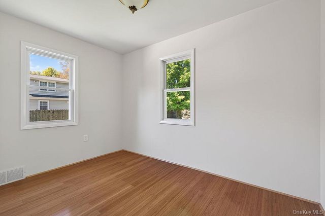 6 Winterberry Road, Beacon, NY 12508