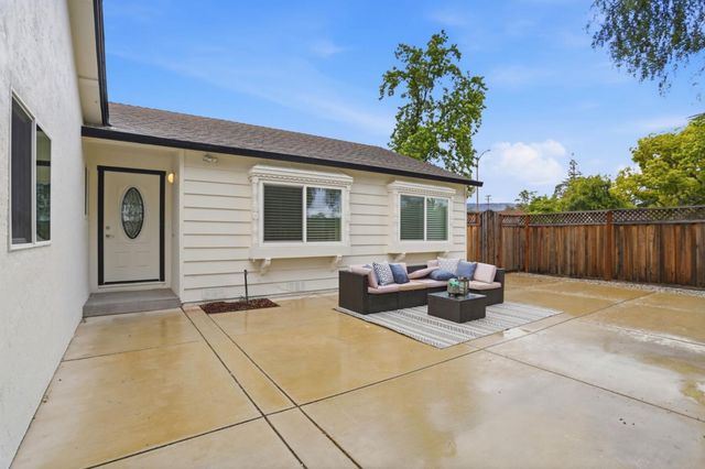 1010 Patricia Court, Campbell, CA 95008