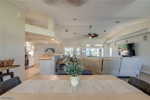 1913 SW 41st ST, Cape Coral, FL 33914