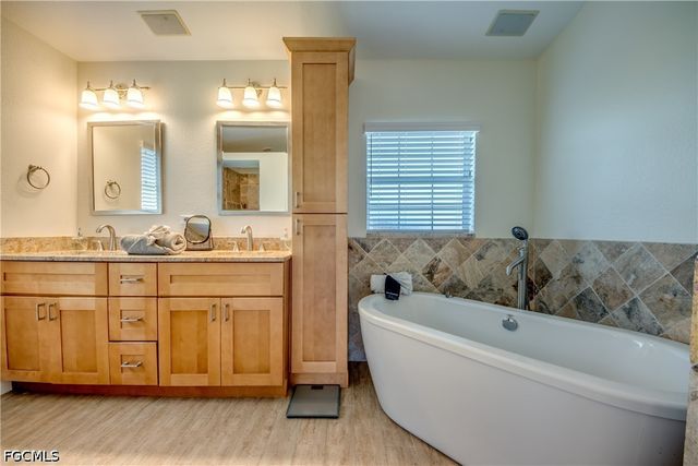 1913 SW 41st ST, Cape Coral, FL 33914