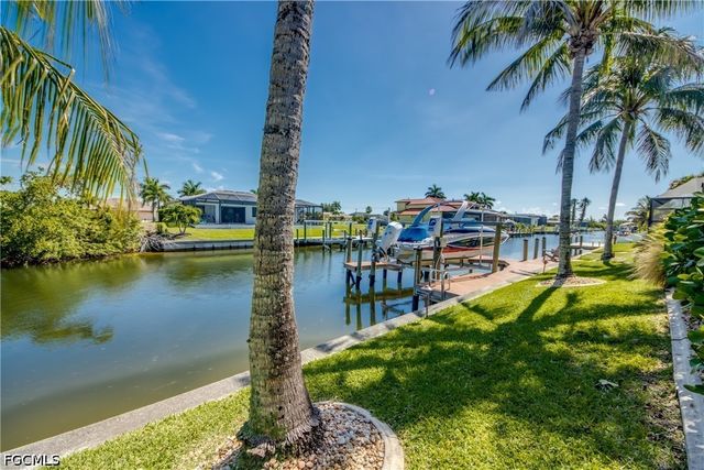 1913 SW 41st ST, Cape Coral, FL 33914