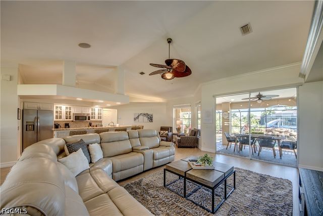 1913 SW 41st ST, Cape Coral, FL 33914