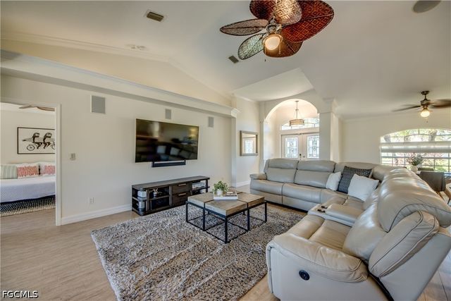 1913 SW 41st ST, Cape Coral, FL 33914