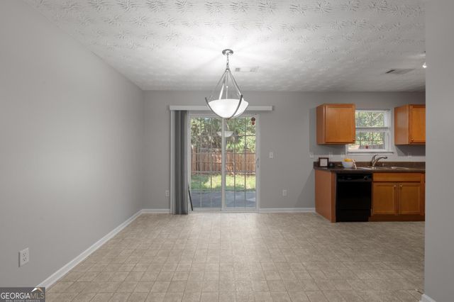 684 Georgetown Court, Jonesboro, GA 30236