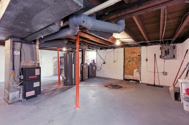 517 18th Street NE, Cedar Rapids, IA 52402