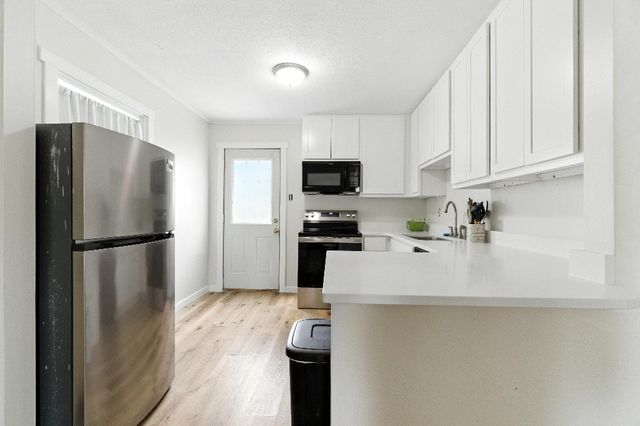 517 18th Street NE, Cedar Rapids, IA 52402