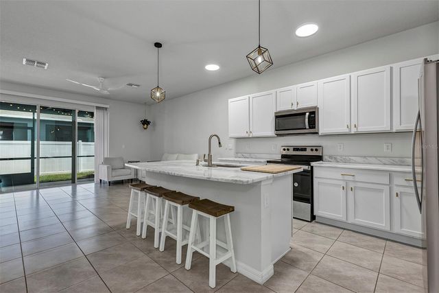 4015 BLUE BANKS LANE, Bradenton, FL 34208