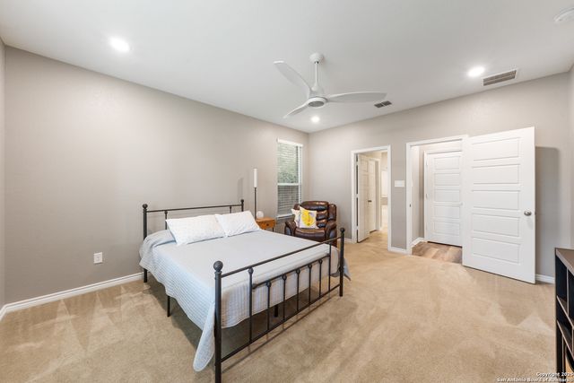 11312 Red Oak Turn, Helotes, TX 78023
