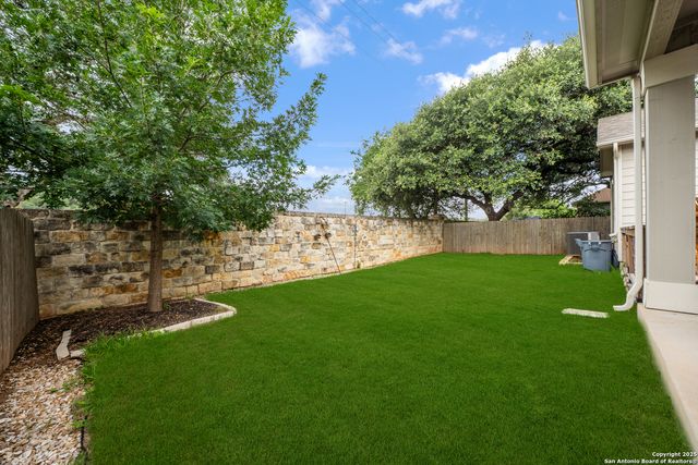 11312 Red Oak Turn, Helotes, TX 78023