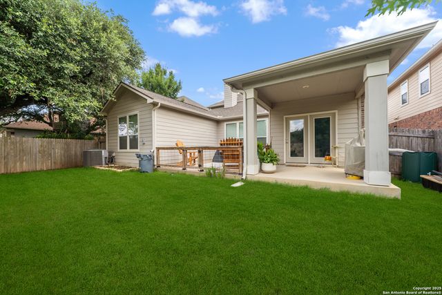11312 Red Oak Turn, Helotes, TX 78023
