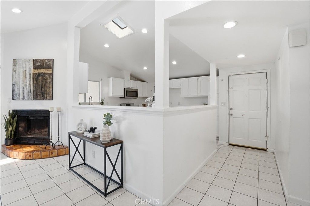 Image 6 of property listing at 18631 Kimbrough Street, Canyon Country, CA 91351