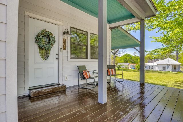 608 Baker Street, Denison, TX 75020