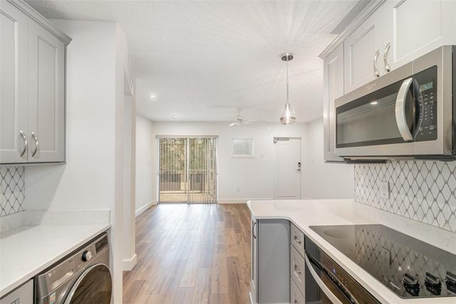 151 N ORLANDO AVENUE 207, Winter Park, FL 32789