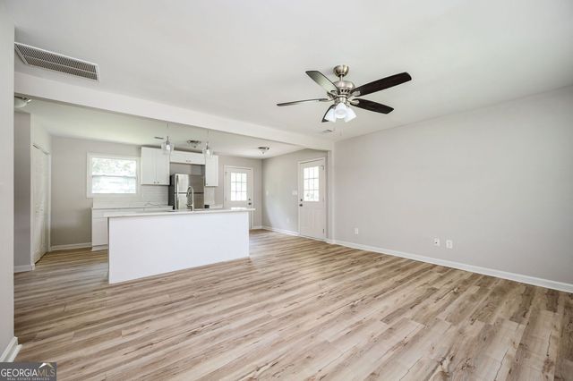 163 Pierce Road, Hiram, GA 30141
