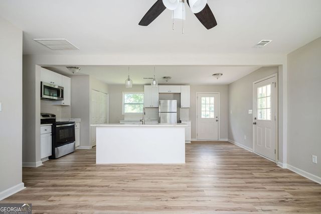 163 Pierce Road, Hiram, GA 30141