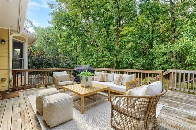 7040 Grassmoor Grange Way, Cumming, GA 30040