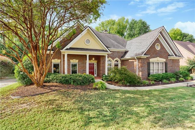 7040 Grassmoor Grange Way, Cumming, GA 30040
