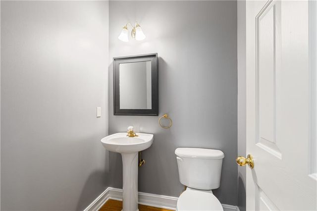 7040 Grassmoor Grange Way, Cumming, GA 30040